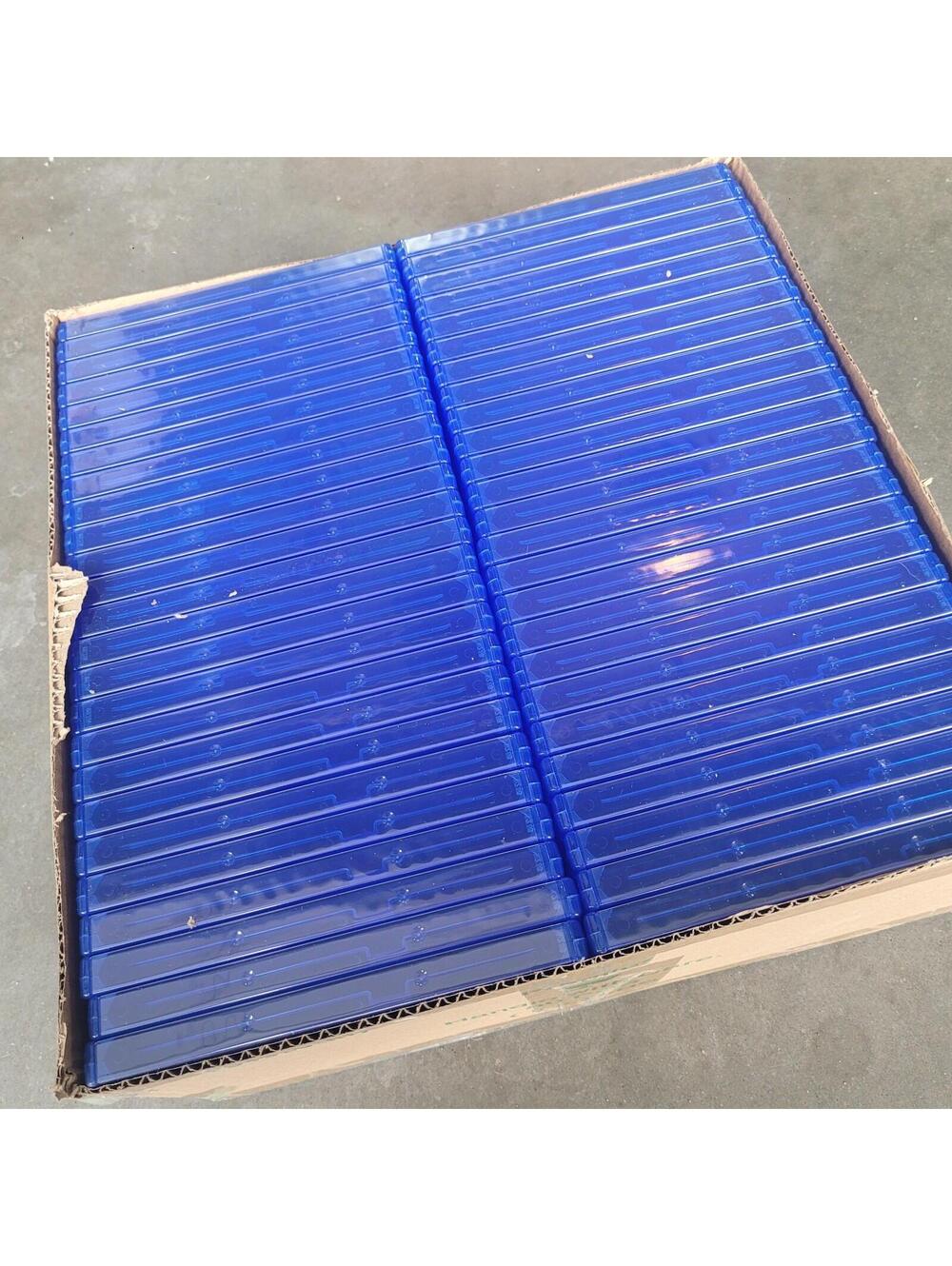Lot of 50 PS4 / PS5 Game Case Replacement Clear Blue - Picture 2 of 7